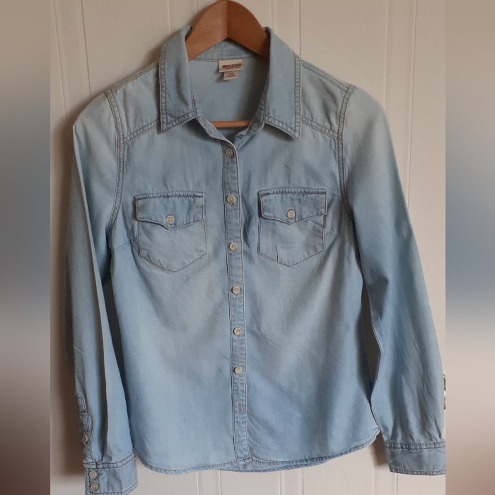 Mossimo womens shirt